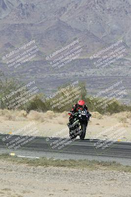 media/Dec-07-2025-CVMA (Sun) [[3e7d2de5dc]]/Race 8-Middleweight Shootout/